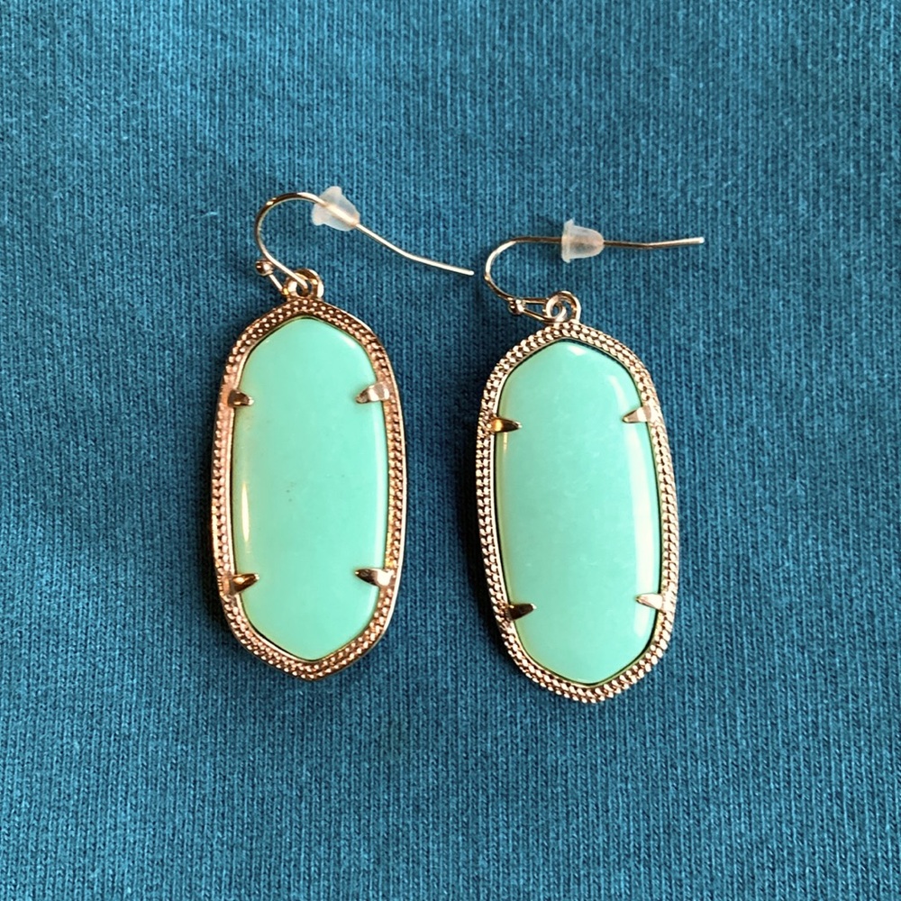 Kendra Scott earrings